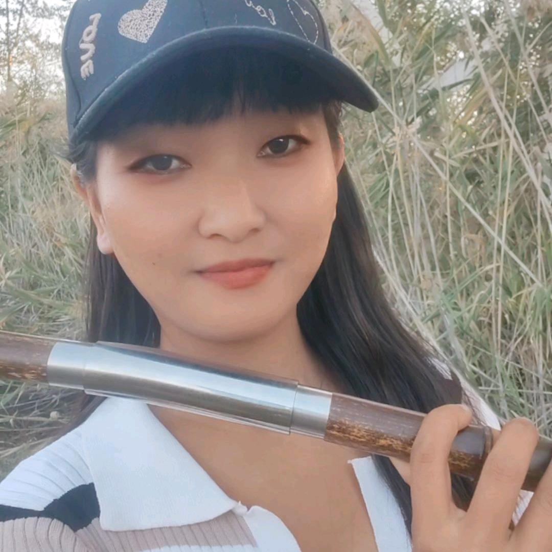 小曼