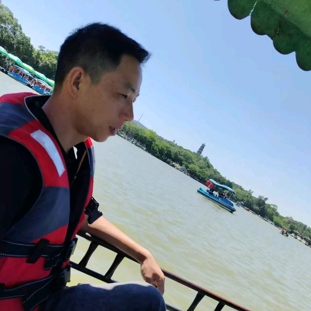 এ随风