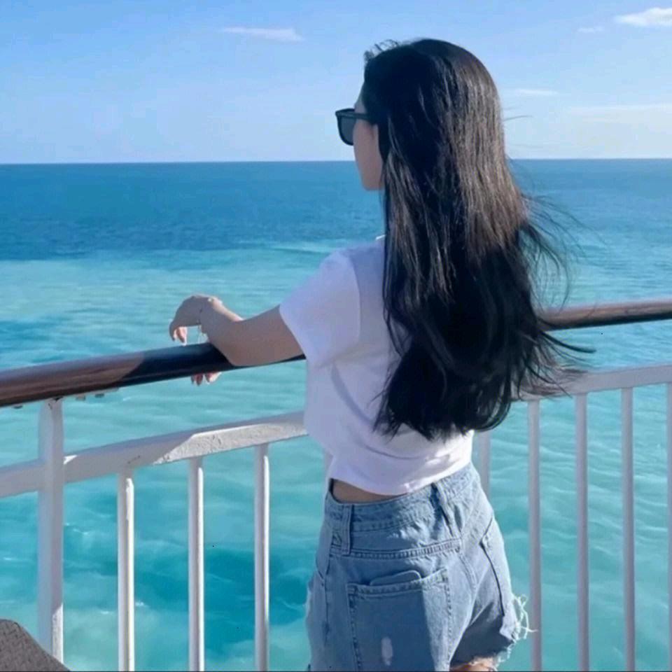 小小鱼(つ°ω°)つ🐟