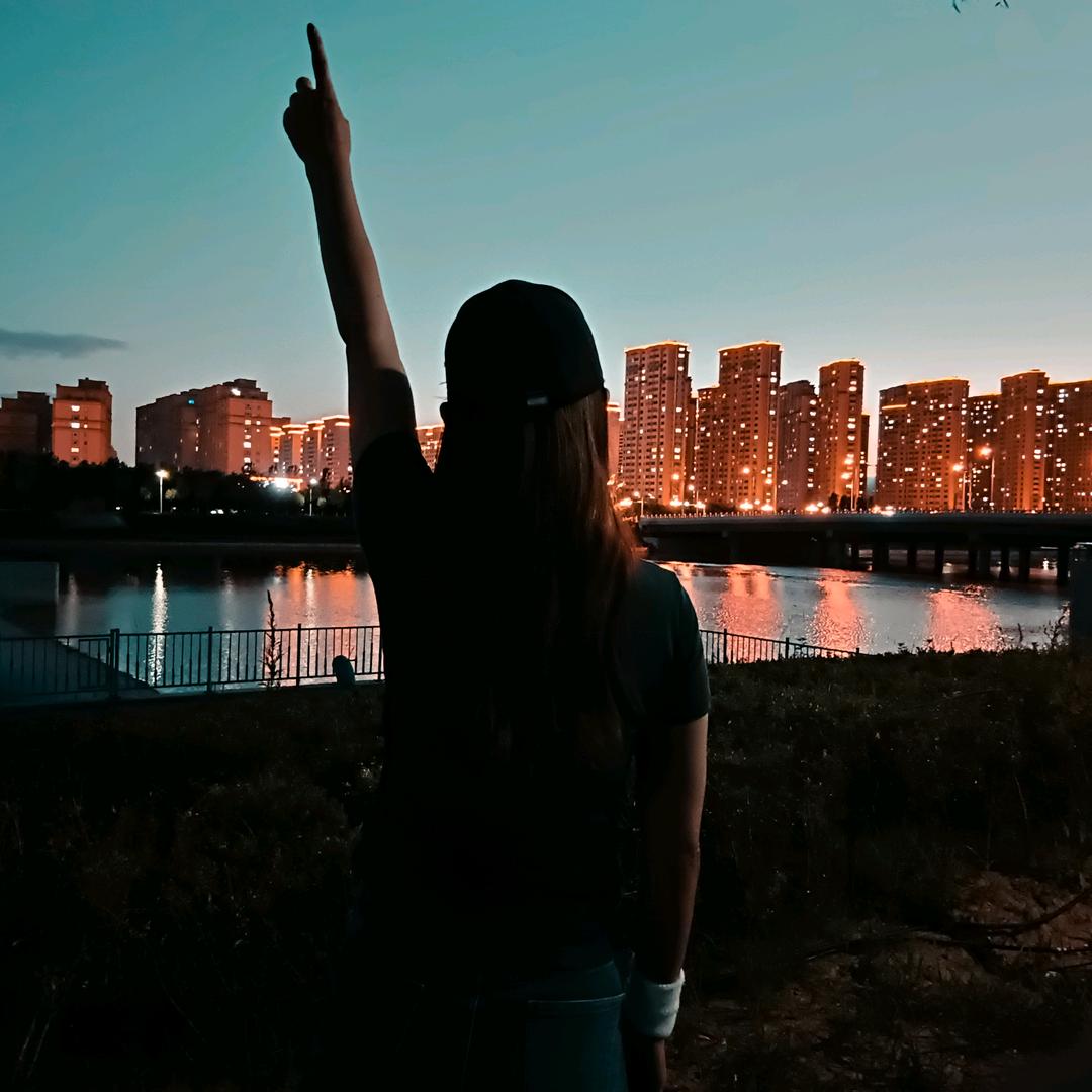 赤峰你辉姐