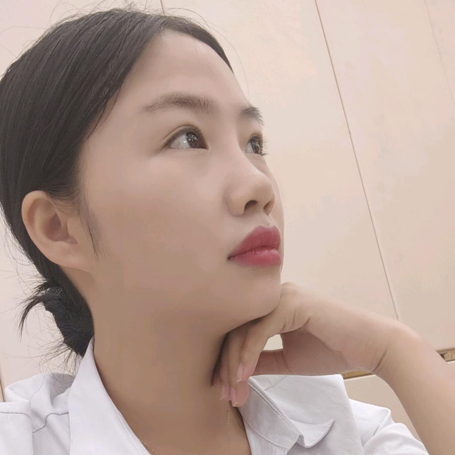 爱生活。做自己。