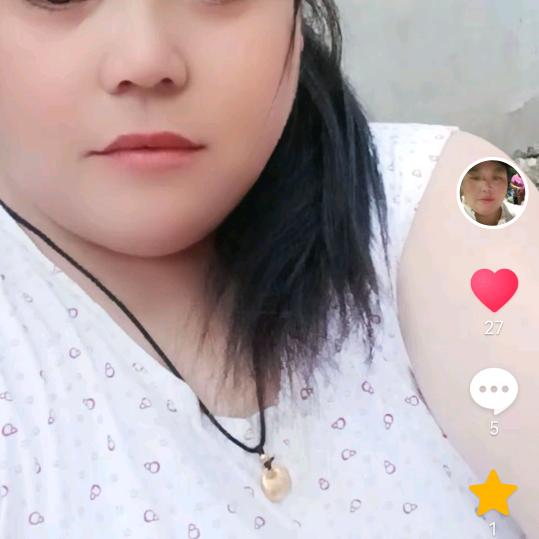 河北胖姐喜欢跳广场舞