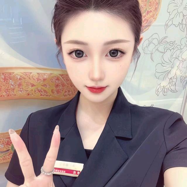 万达东方福珠宝 威威