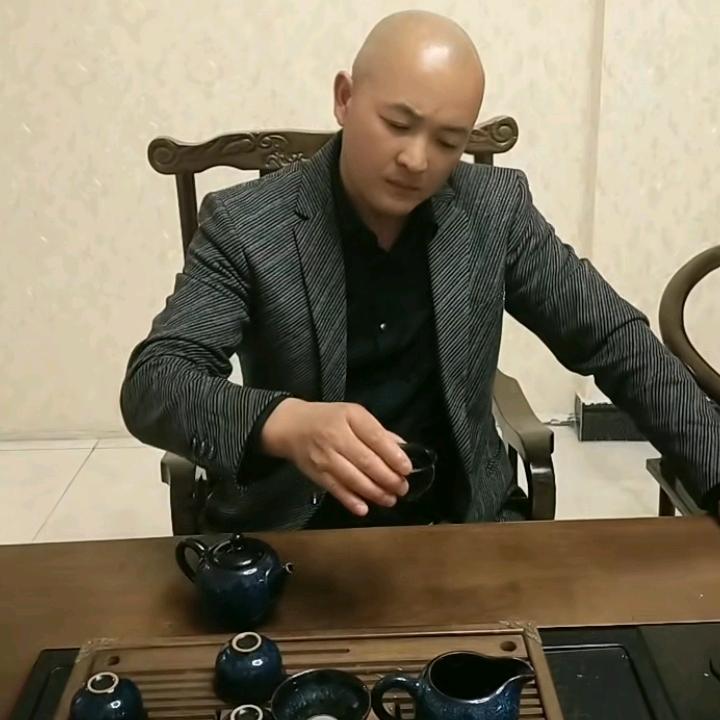 忠哥！