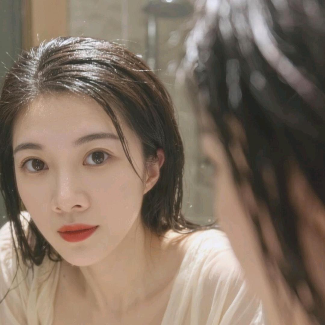 @王王王女士吖🍀🍀🍀