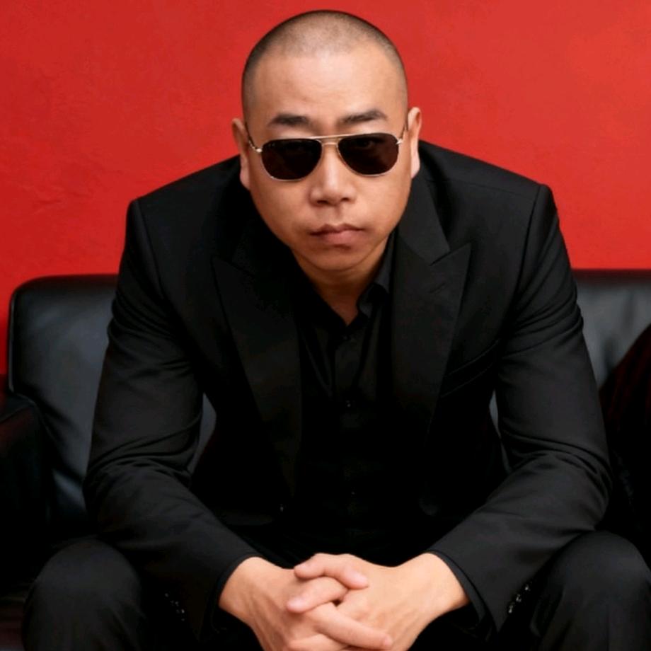 王先生 （秘制青蚯蚓）