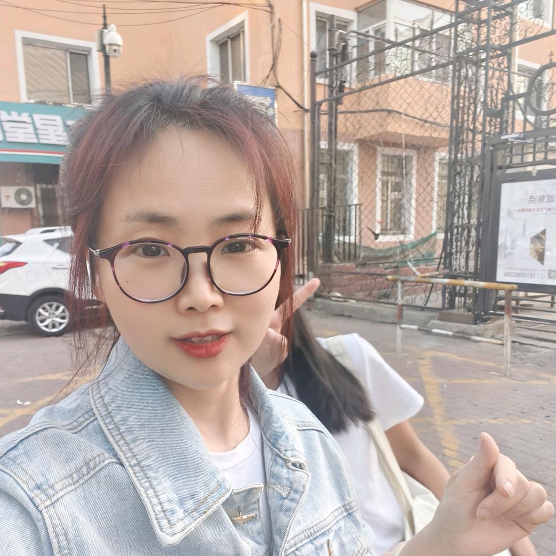 发型师格格