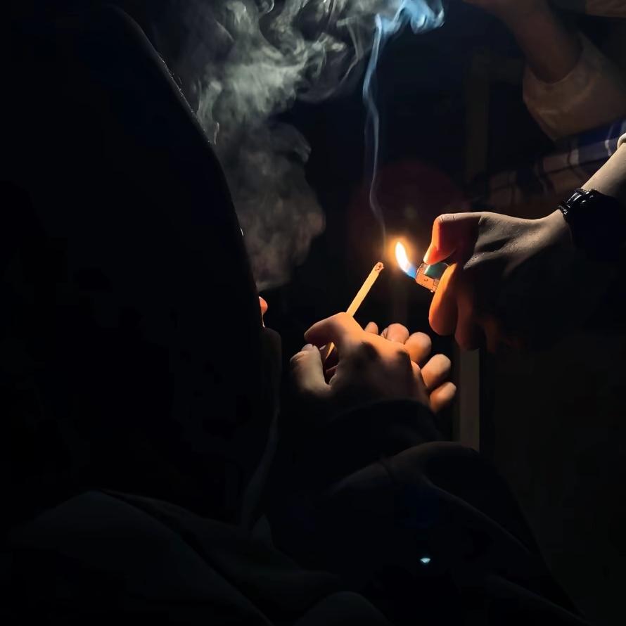 喜欢护卫犬的鬼帝头像
