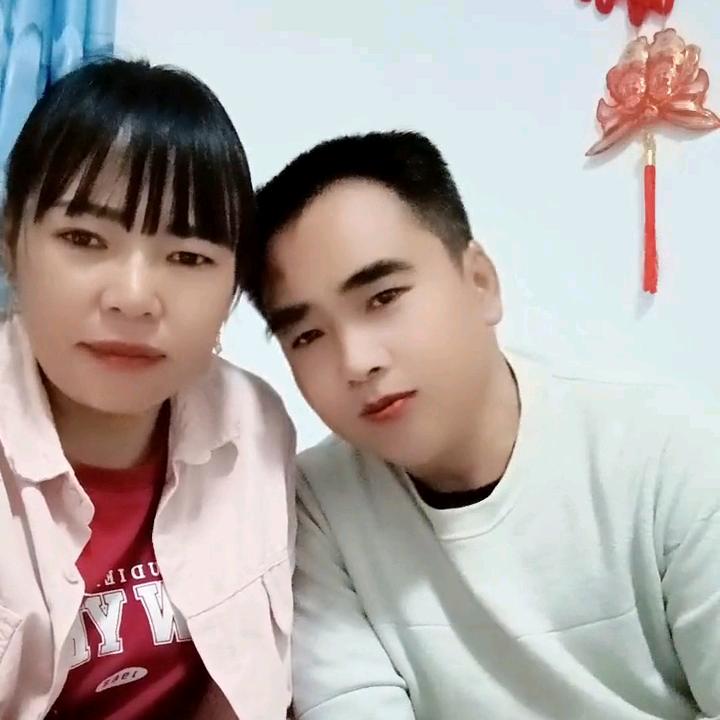 新疆阿拉尔杨三妹