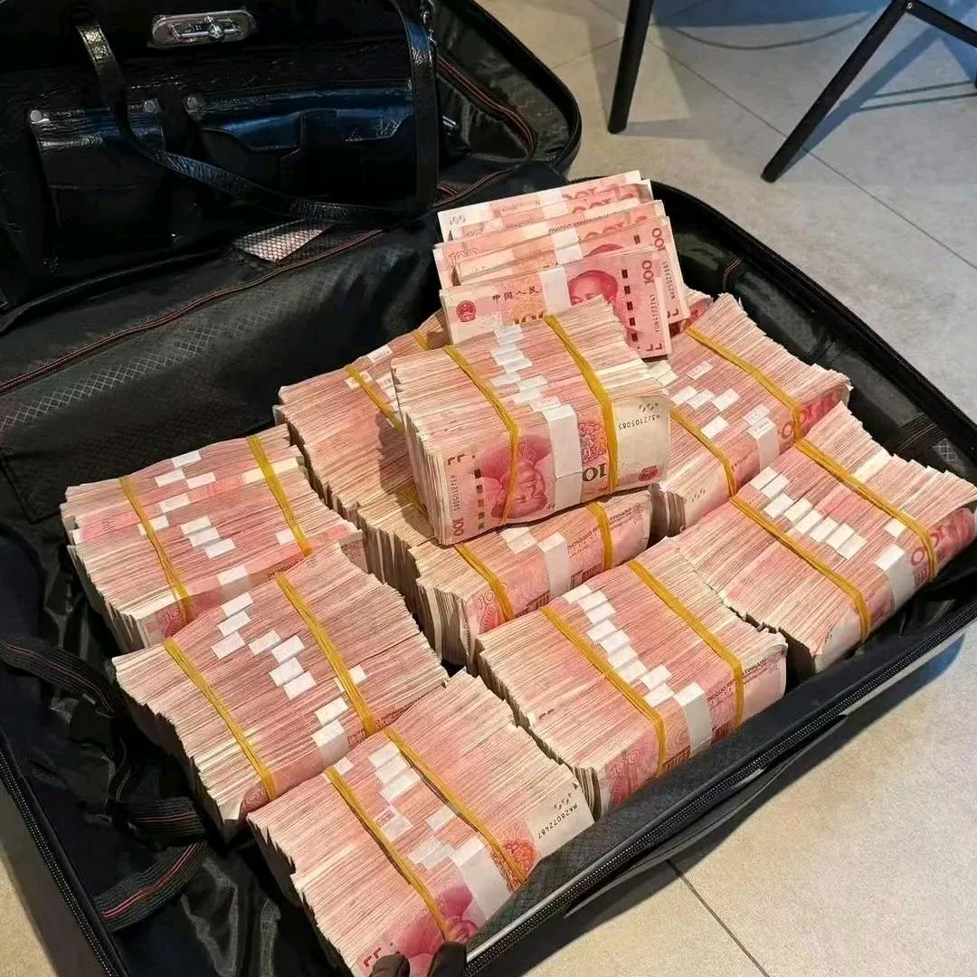 🦋ℒᎭℯ⃝忠💞࿐少