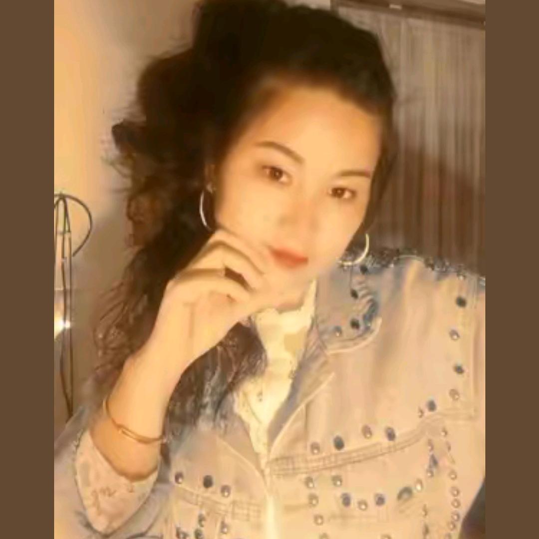 阳光女郎，😂😂😂