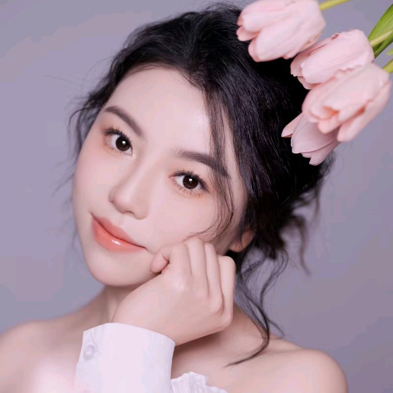 媛媛爱唱歌