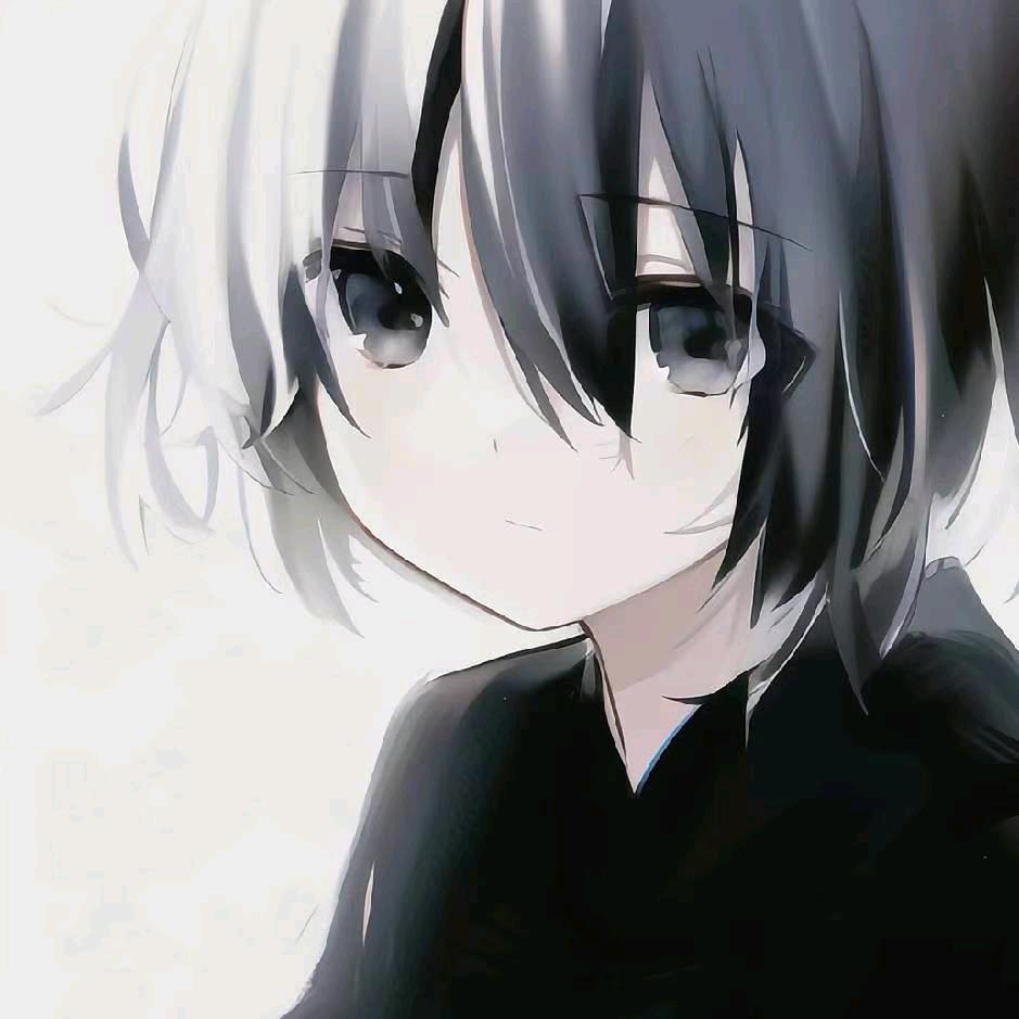 抱着枕头也能睡着yu