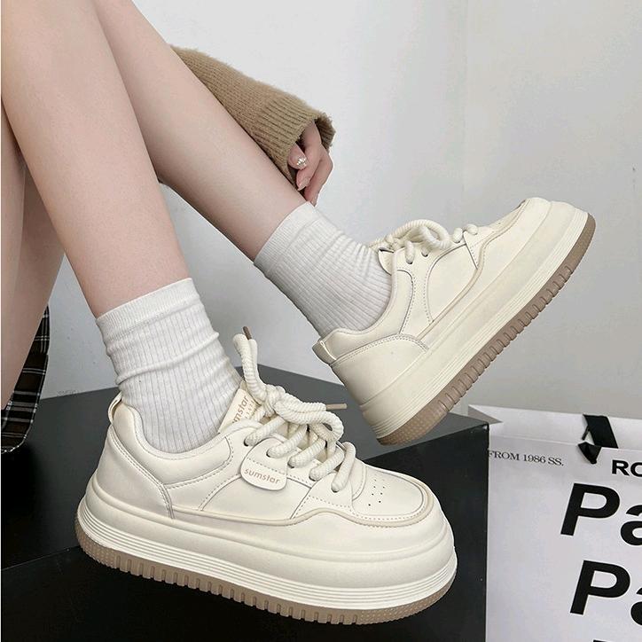 艾卡诺女鞋店铺