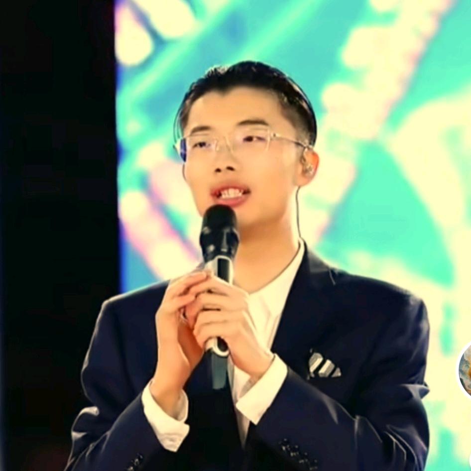 村里小王哥¹⁹¹⁵（才粉）