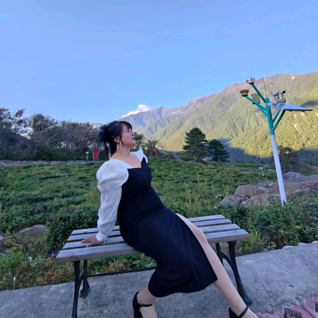 这辈子没有娶到你🤮两坨狗屎💩