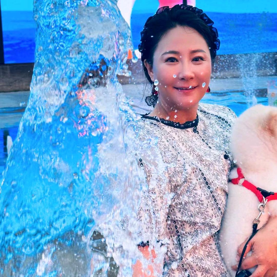 光芒万张こん ✿(。◕‿◕。)✿