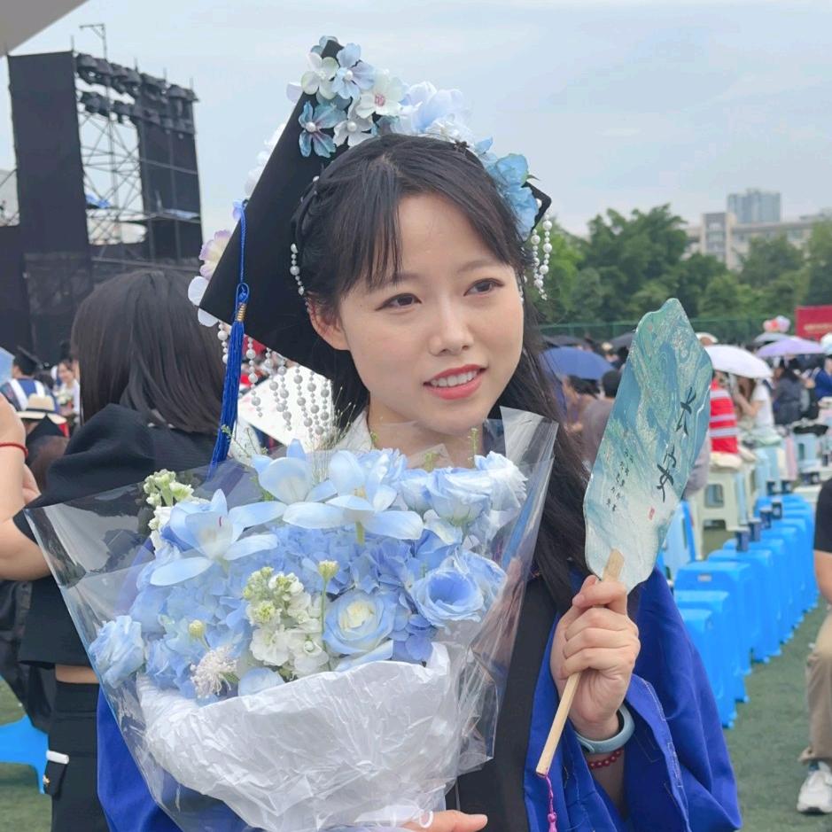 医学硕士云佳
