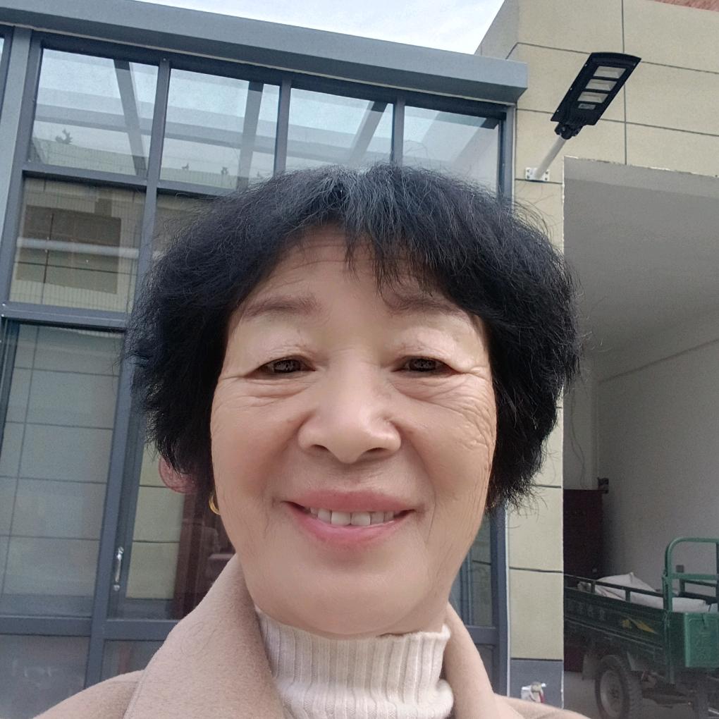 豆豆奶奶