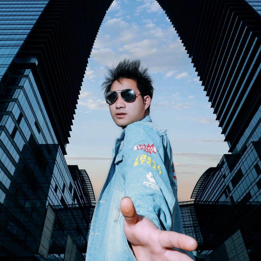 贵州黎平人(♡>𖥦<)/♥