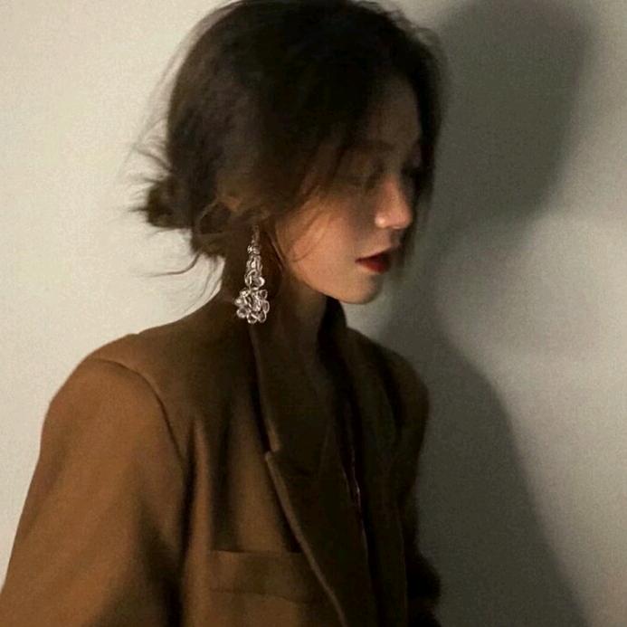 A威廉酒吧小赵