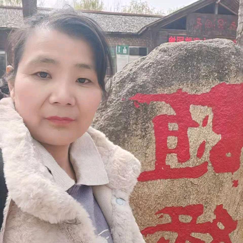 月鸿妈