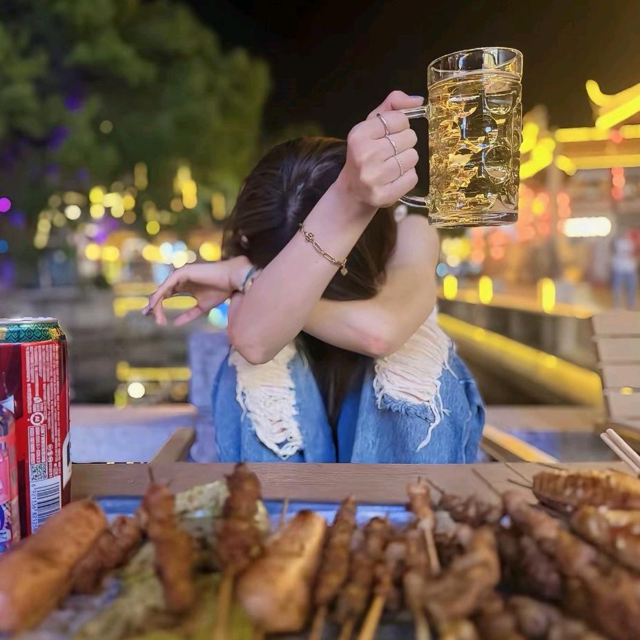 灬夜幕星河