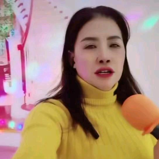 惜缘唱歌🎤💃🏻不定时开播欢迎大家