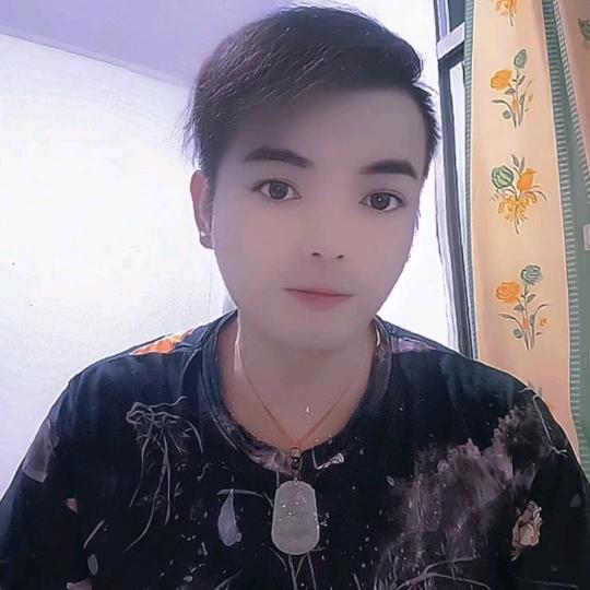 🕊꧔ꦿ᭄小钟💞哥꧔ꦿ᭄