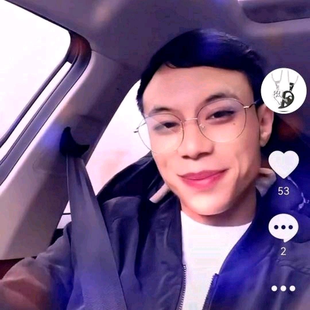 凡人。