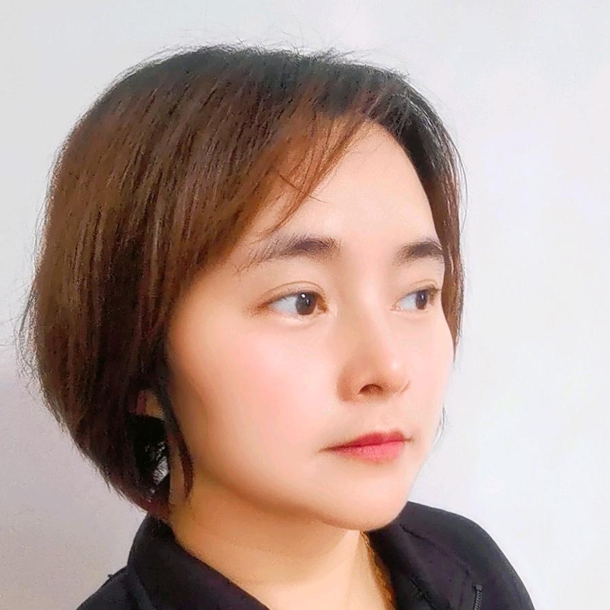 Miss.Luo