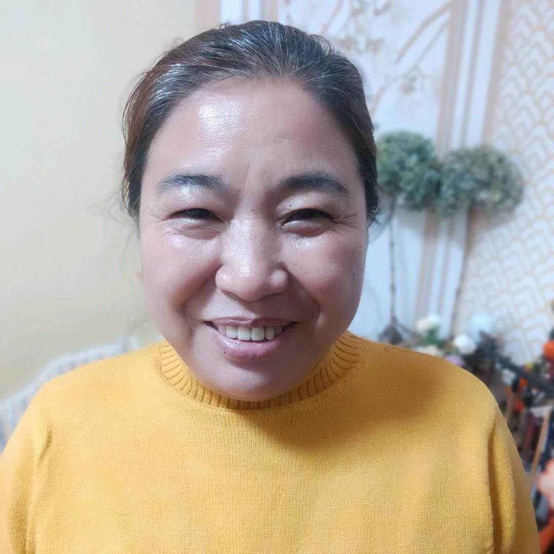 蓓蕾大姑姐红梅
