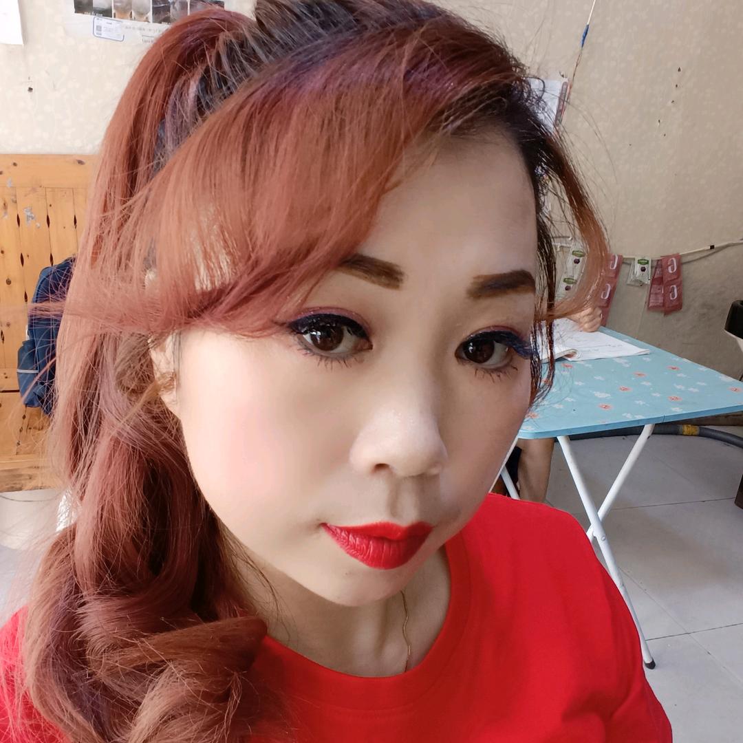 李幺妹皮肤管理师