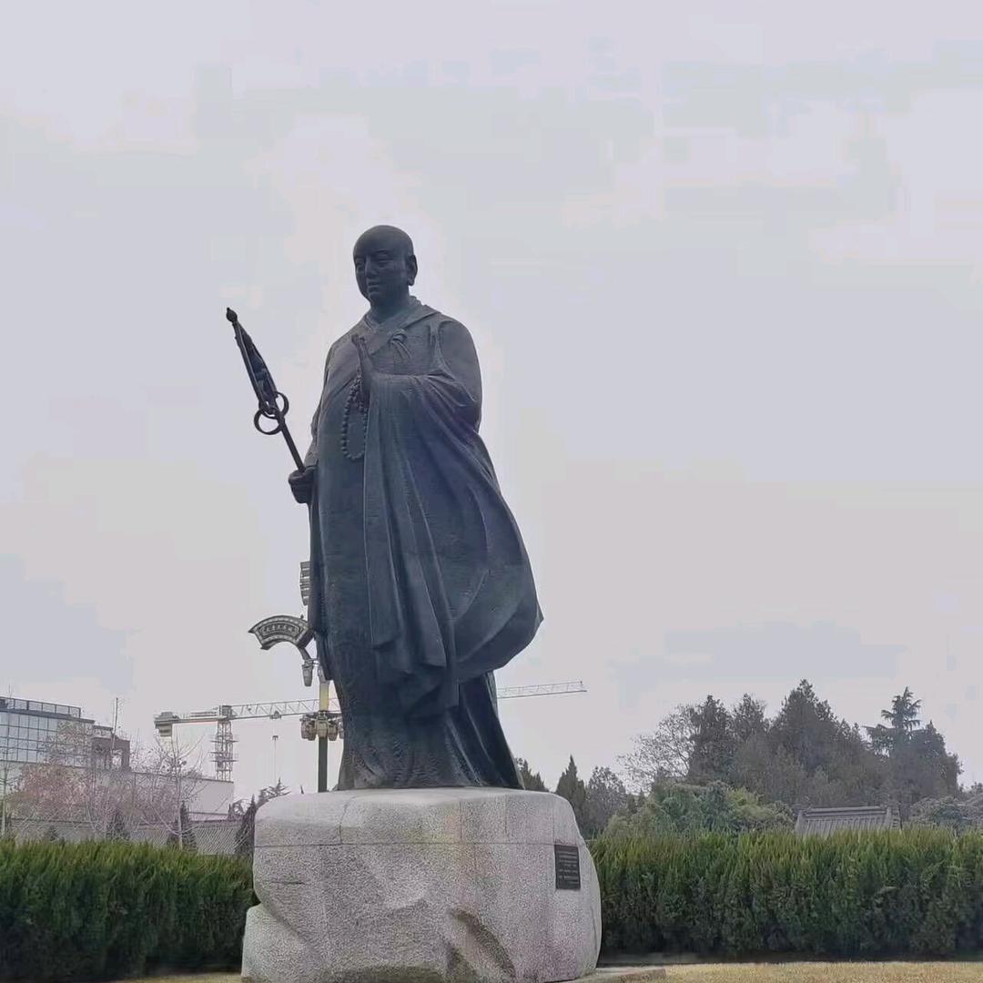 微笑纯属礼貌