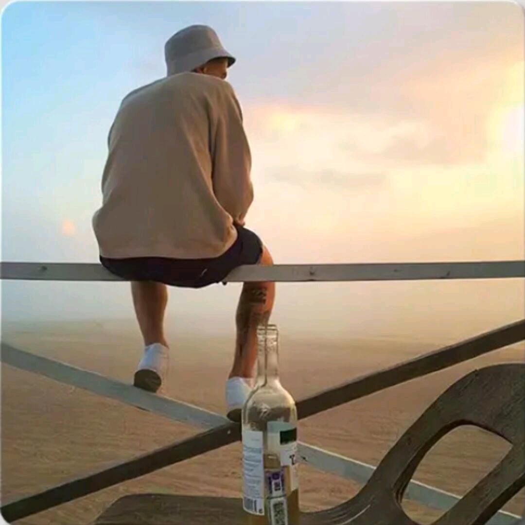 站在云里看雾