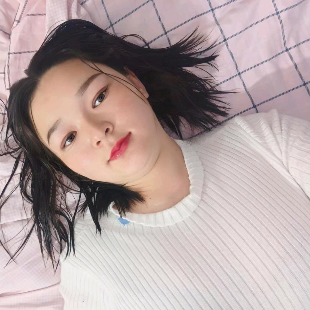 一片绿草