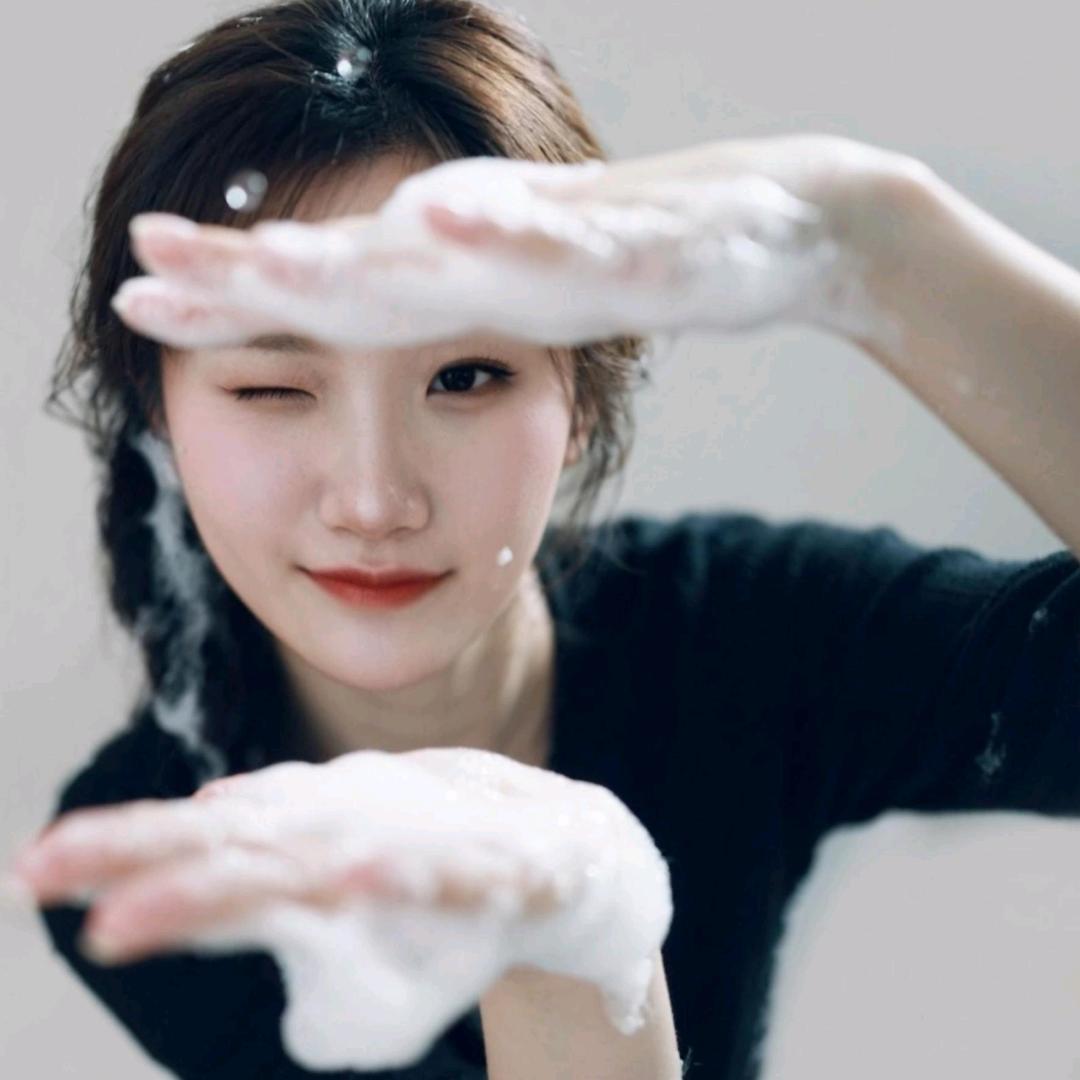 德依.⁴¹⁸