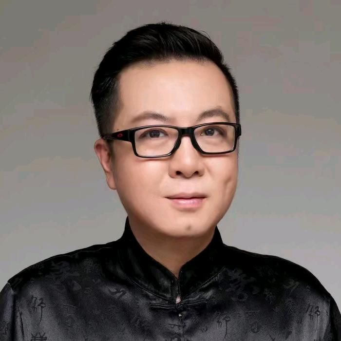 巡雄桃桃