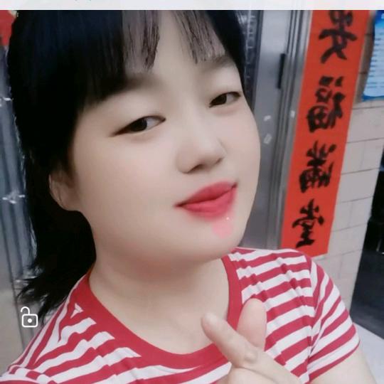 幸运的丫头😊积极向上✌✌