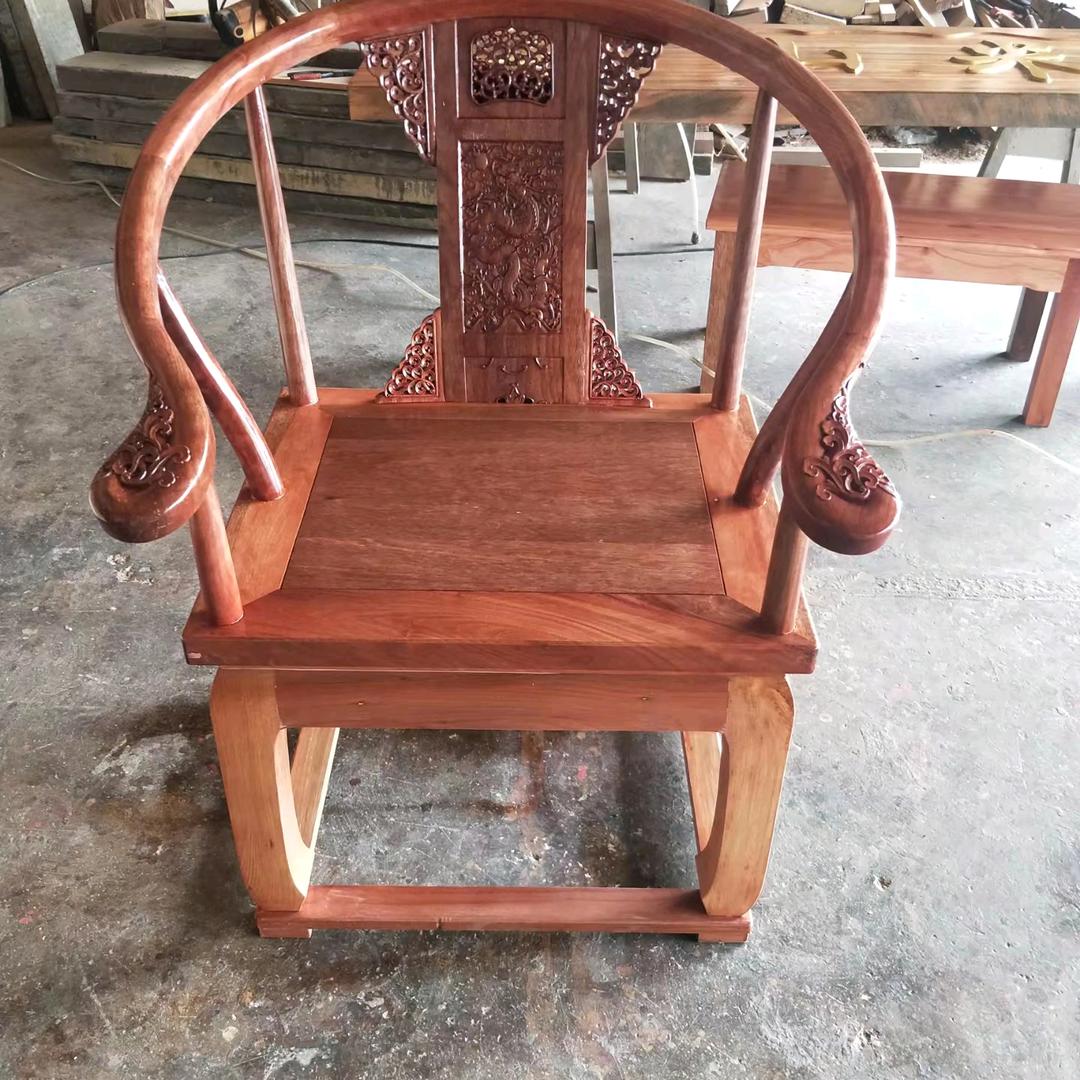 爹府