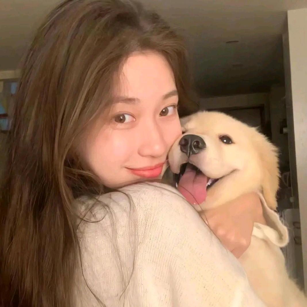 月子靓衣坊百货号