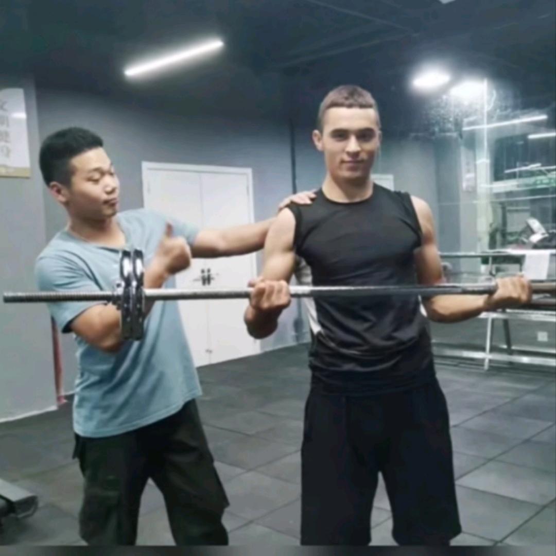 （MaykoL)小帅