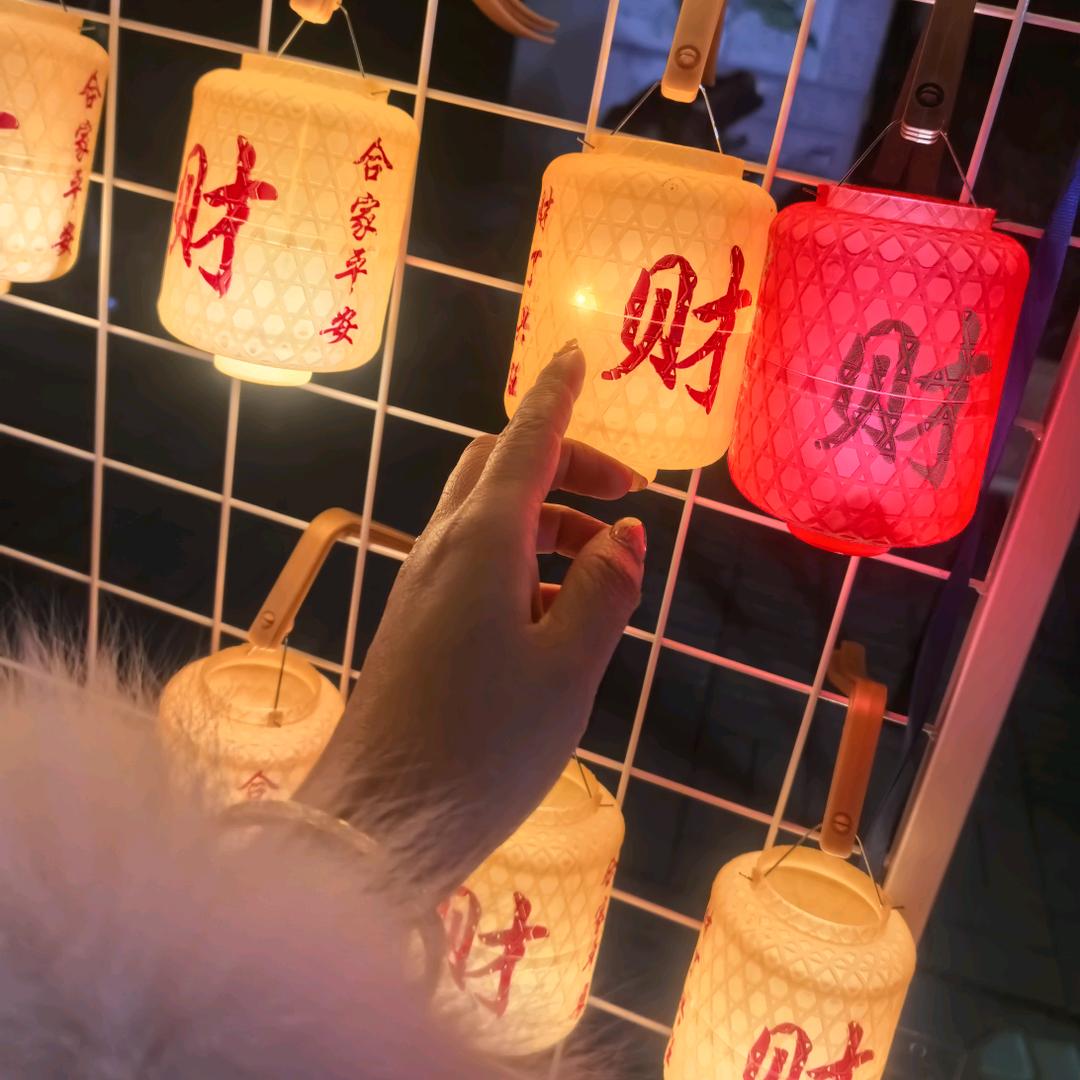 五莲老庙珠宝芬芬