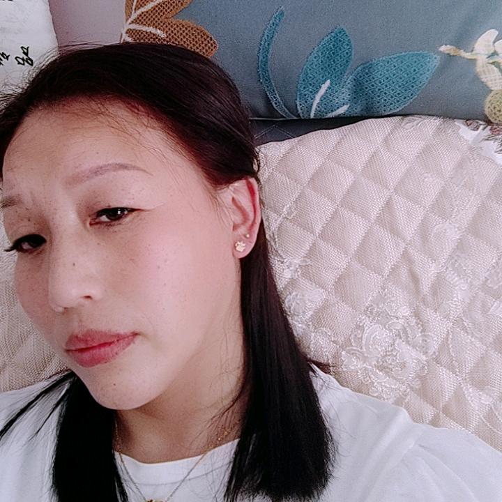 爱说🌹爱笑的🌹三姐