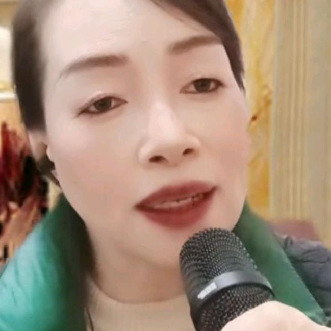 吴扬翠