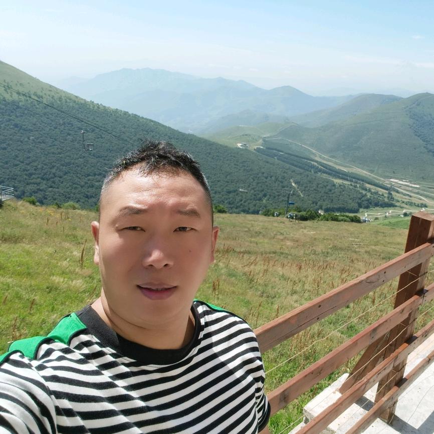 手球张教练