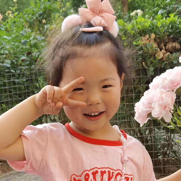 董思玗(晓菲姐家的小宝)@抖音