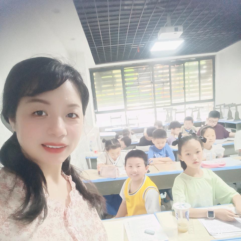 李老师来啦🍒
