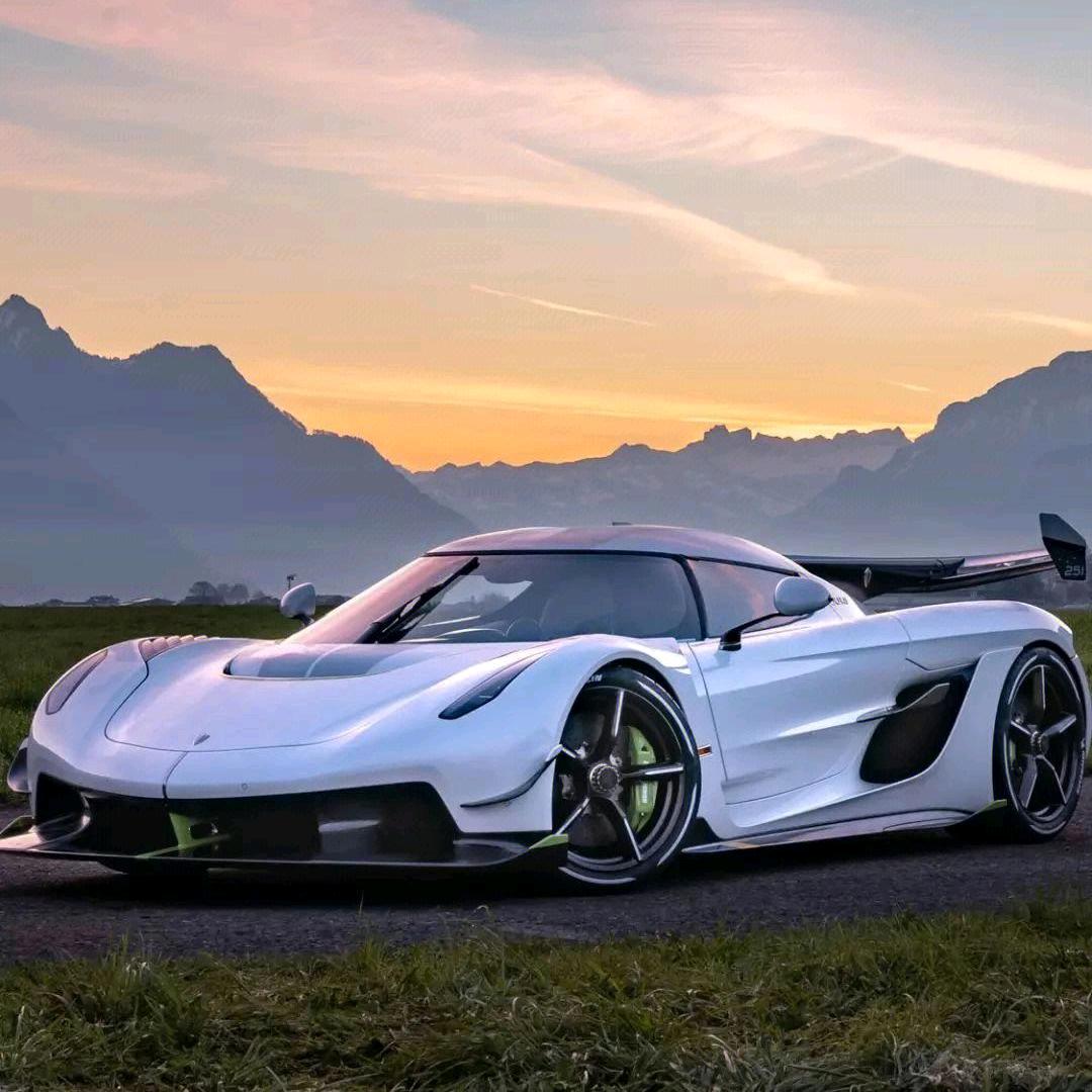 大理卡驰二手车李