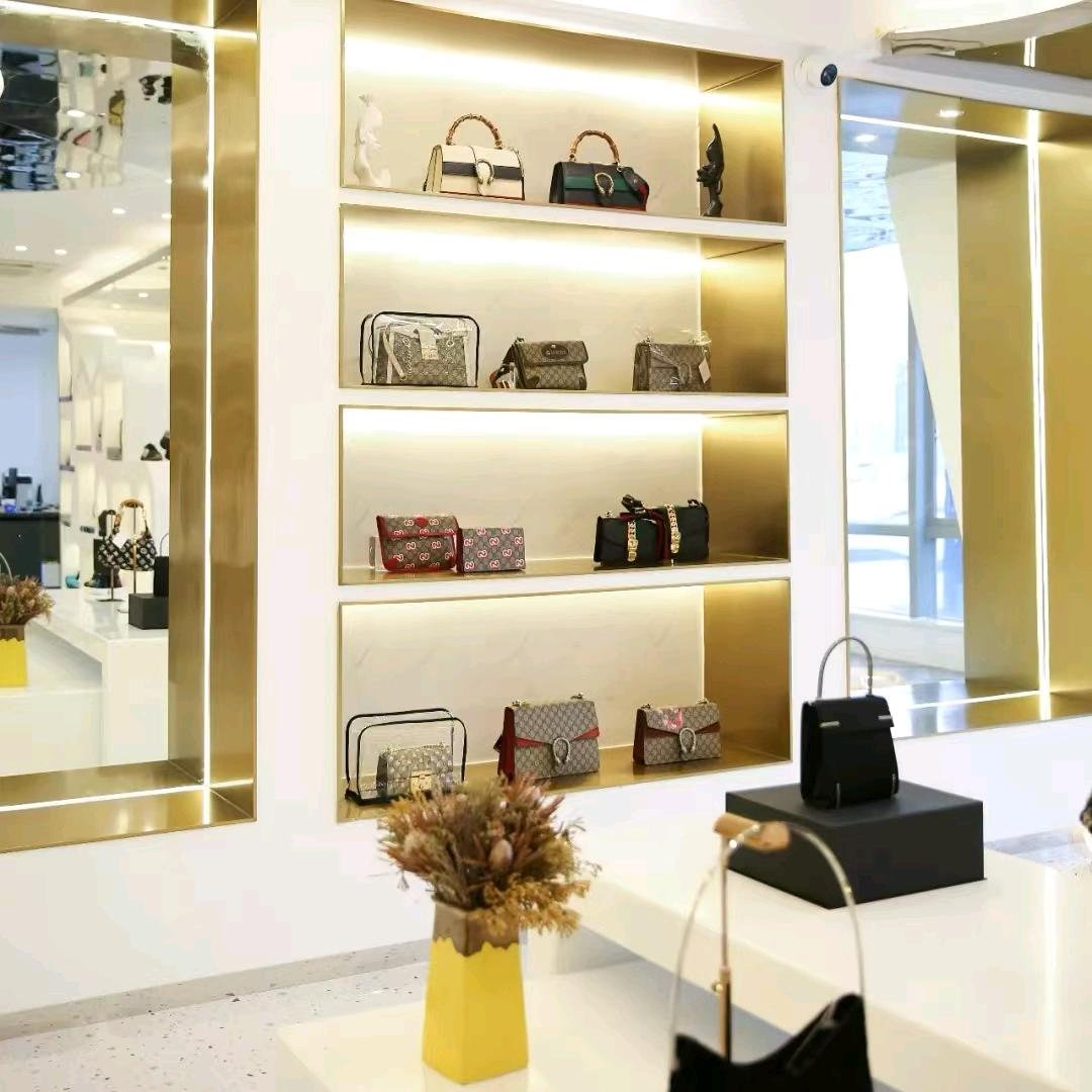 大牌奢品团折扣